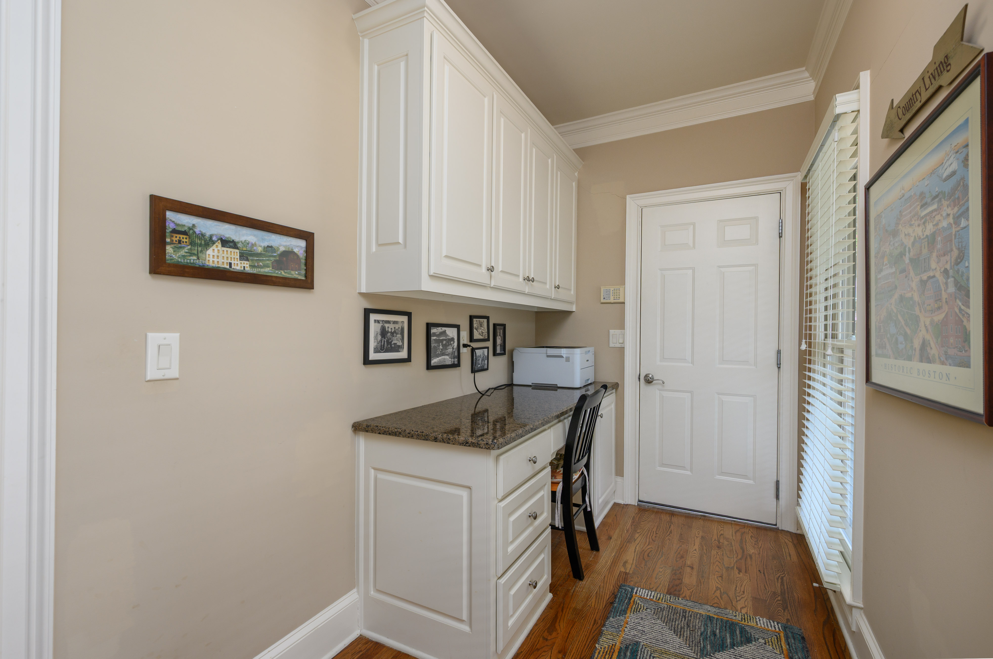 1151 Wrayswood Circle image 14